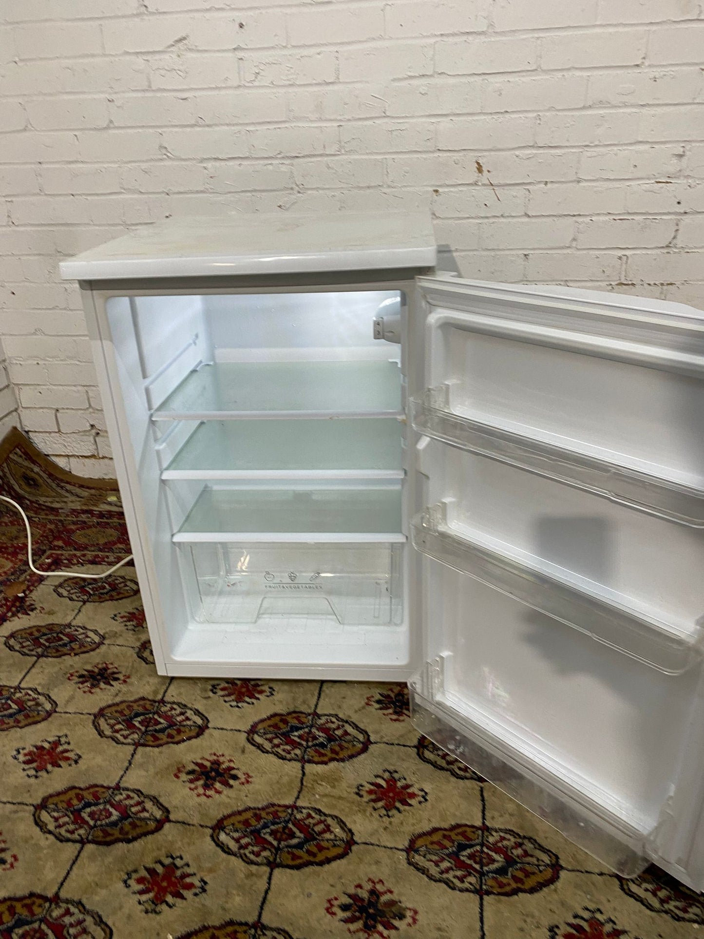 🚚Bush UnderCounter Fridge Only For Sale