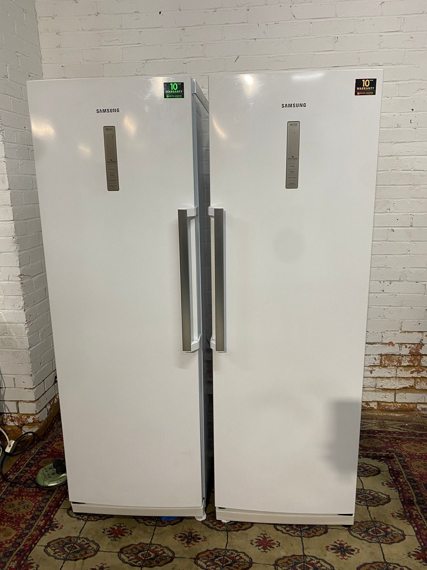 🚚Beautiful TopBrand Samsung Standing Fridge Freezer Pair For Sale