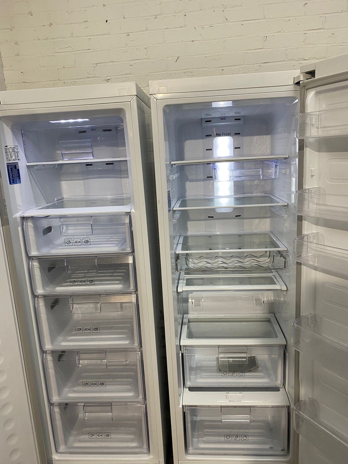 🚚Beautiful TopBrand Samsung Standing Fridge Freezer Pair For Sale
