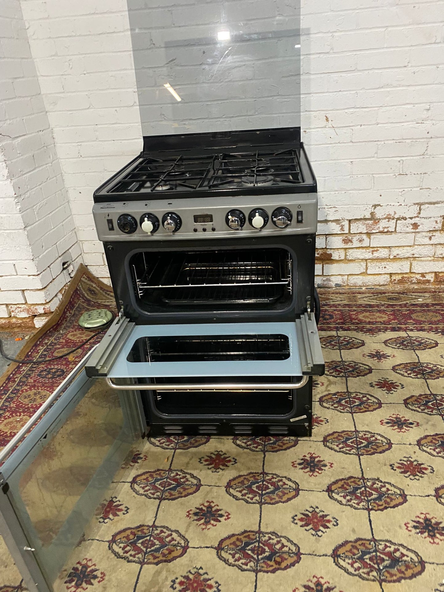 🚚Grey 60cm Gas Cooker With Oven/Grill For Sale