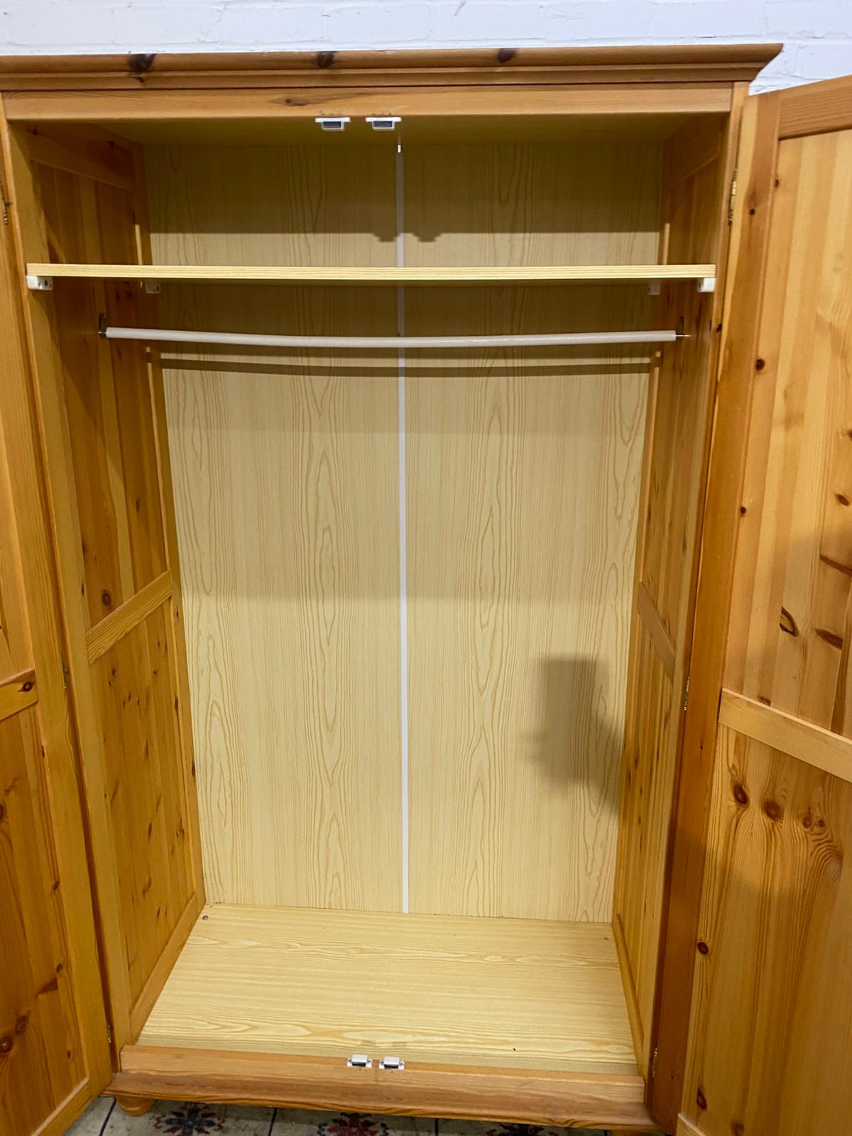 🚚Beautiful Assembled Two Doors Pine Wardrobe For Sale