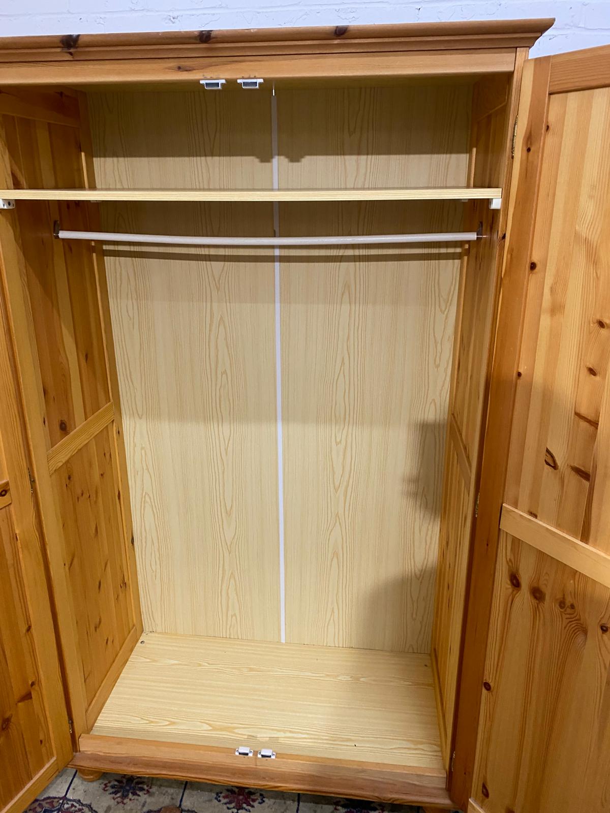 🚚Beautiful Assembled Two Doors Pine Wardrobe For Sale