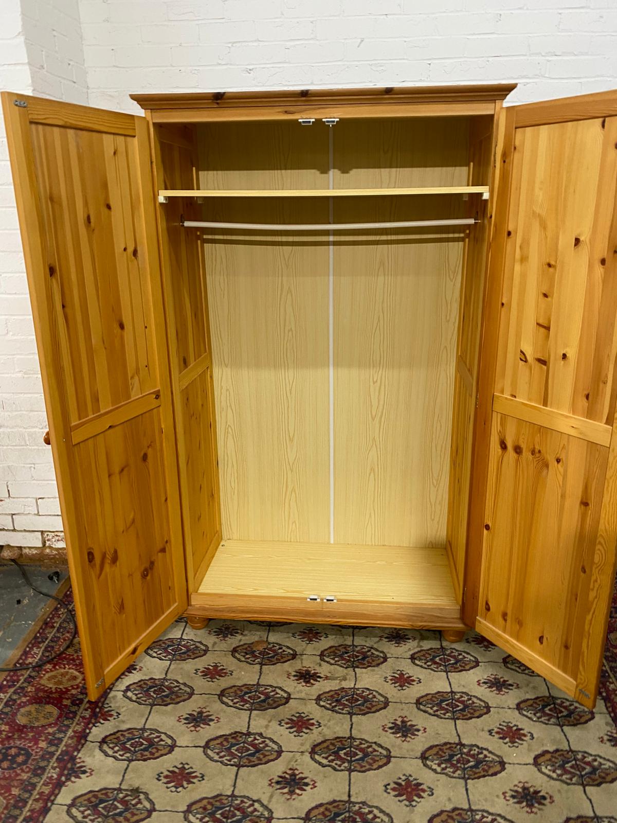 🚚Beautiful Assembled Two Doors Pine Wardrobe For Sale