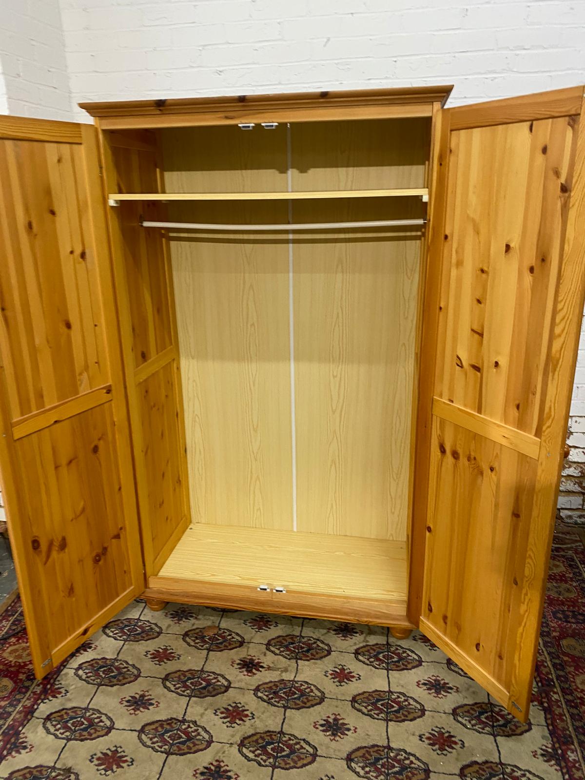 🚚Beautiful Assembled Two Doors Pine Wardrobe For Sale