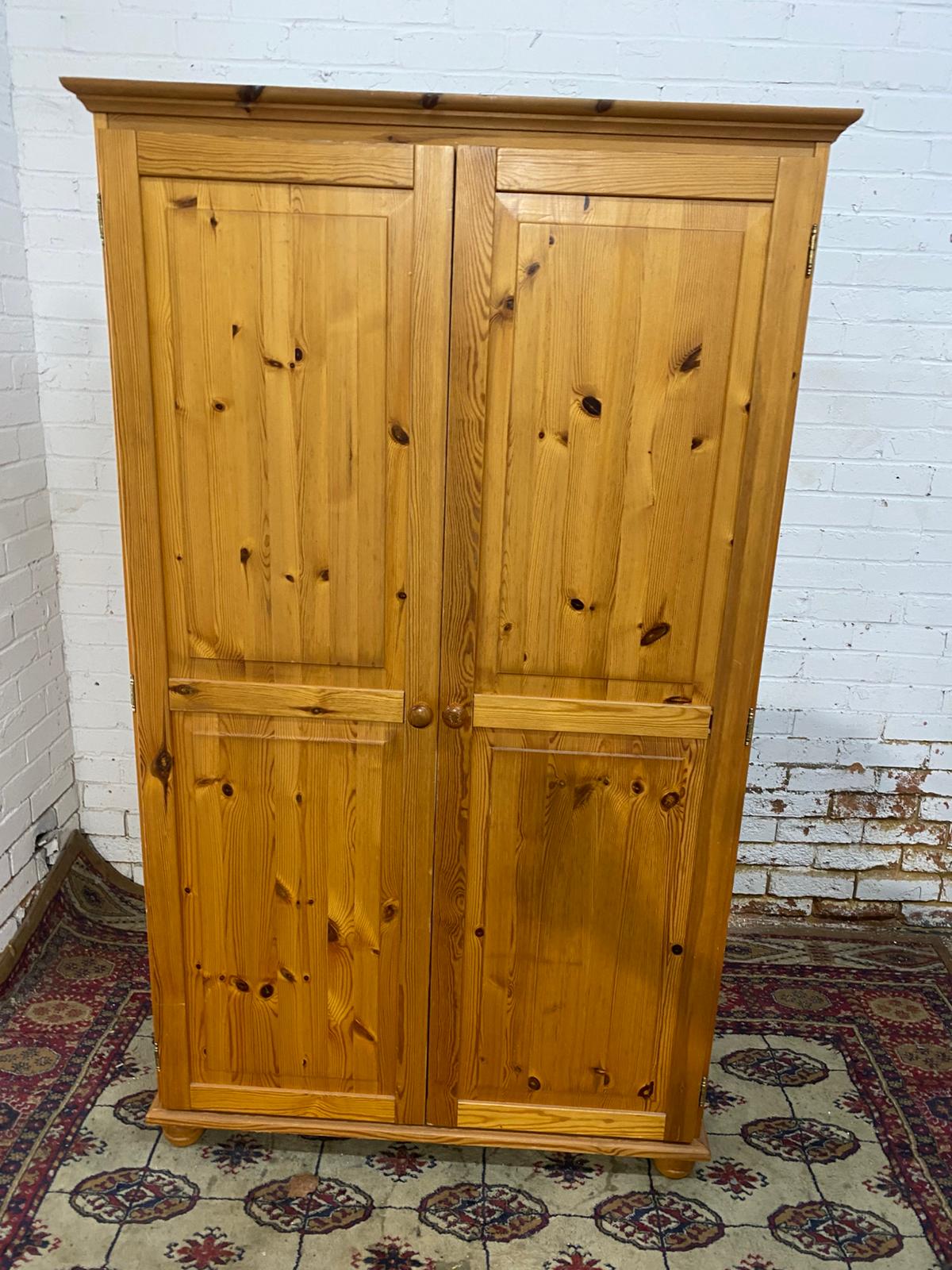 🚚Beautiful Assembled Two Doors Pine Wardrobe For Sale