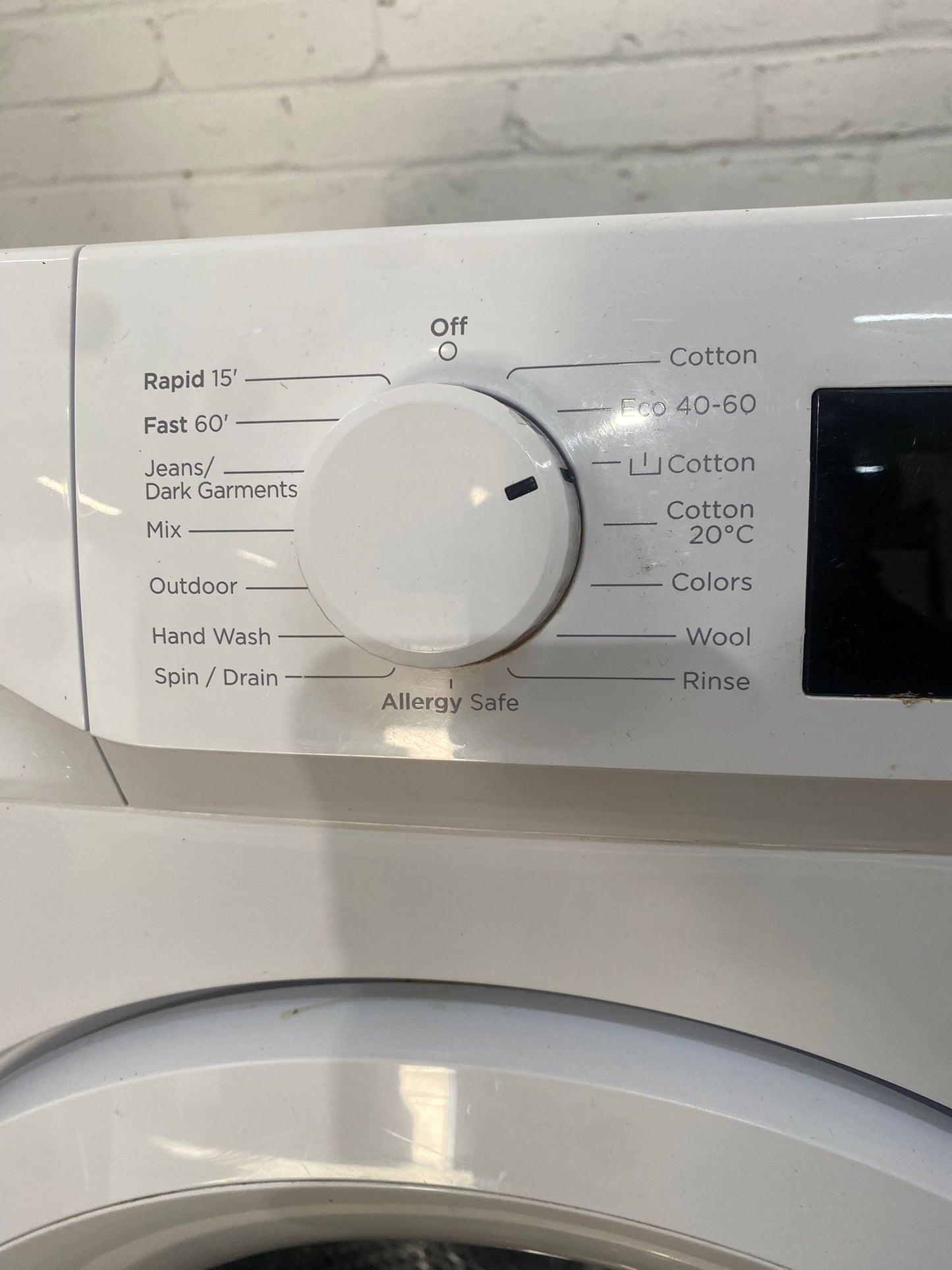 🚚Beautiful Bush 7KG Washing Machine For Sale