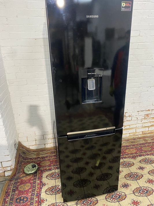 TopBrand Samsung Black Water Dispenser Digital Inverter Frost Free Fridge Freezer For Sale