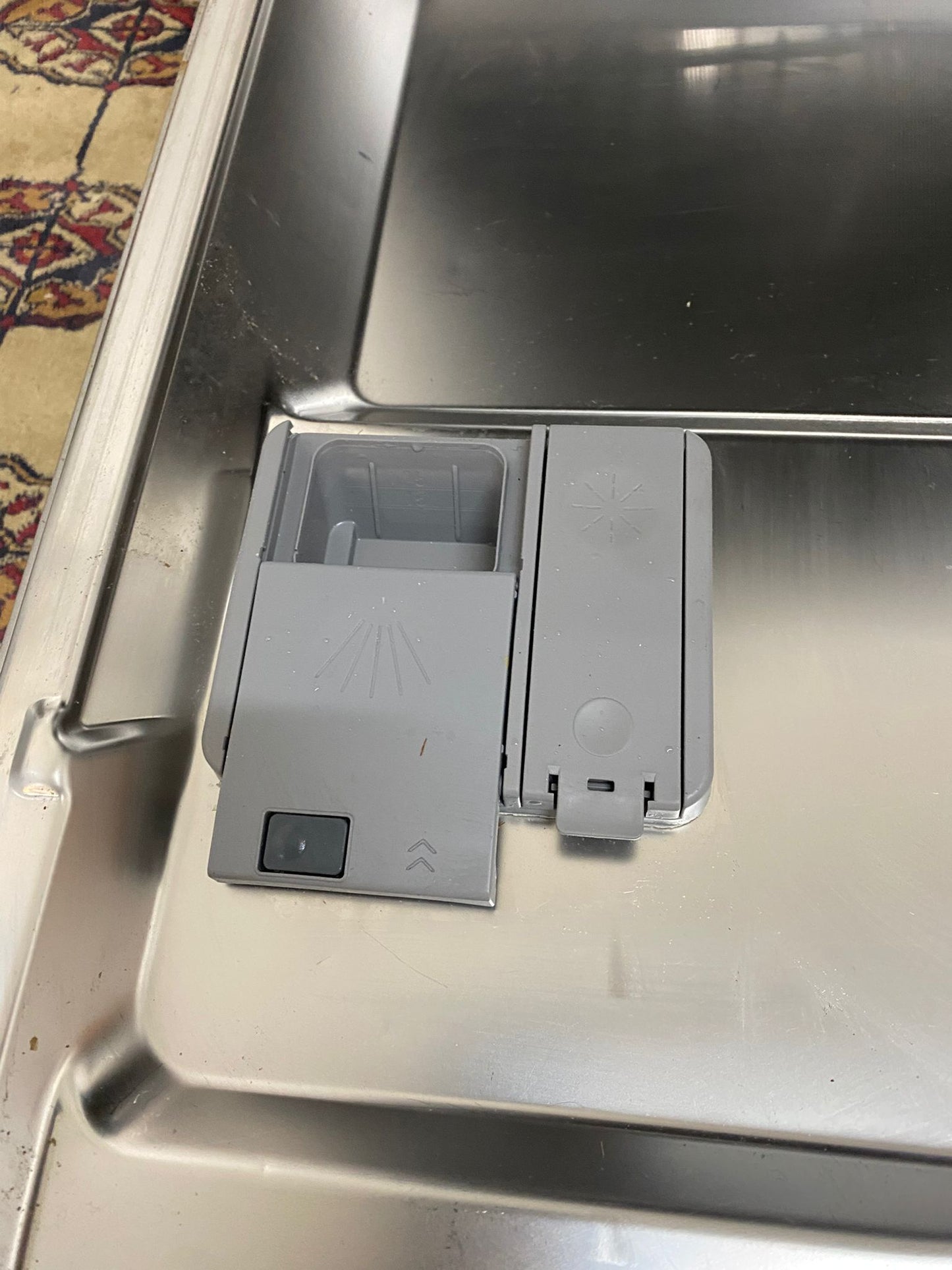 🚚TopBrand Kenwood Grey 60 CM DishWasher For Sale