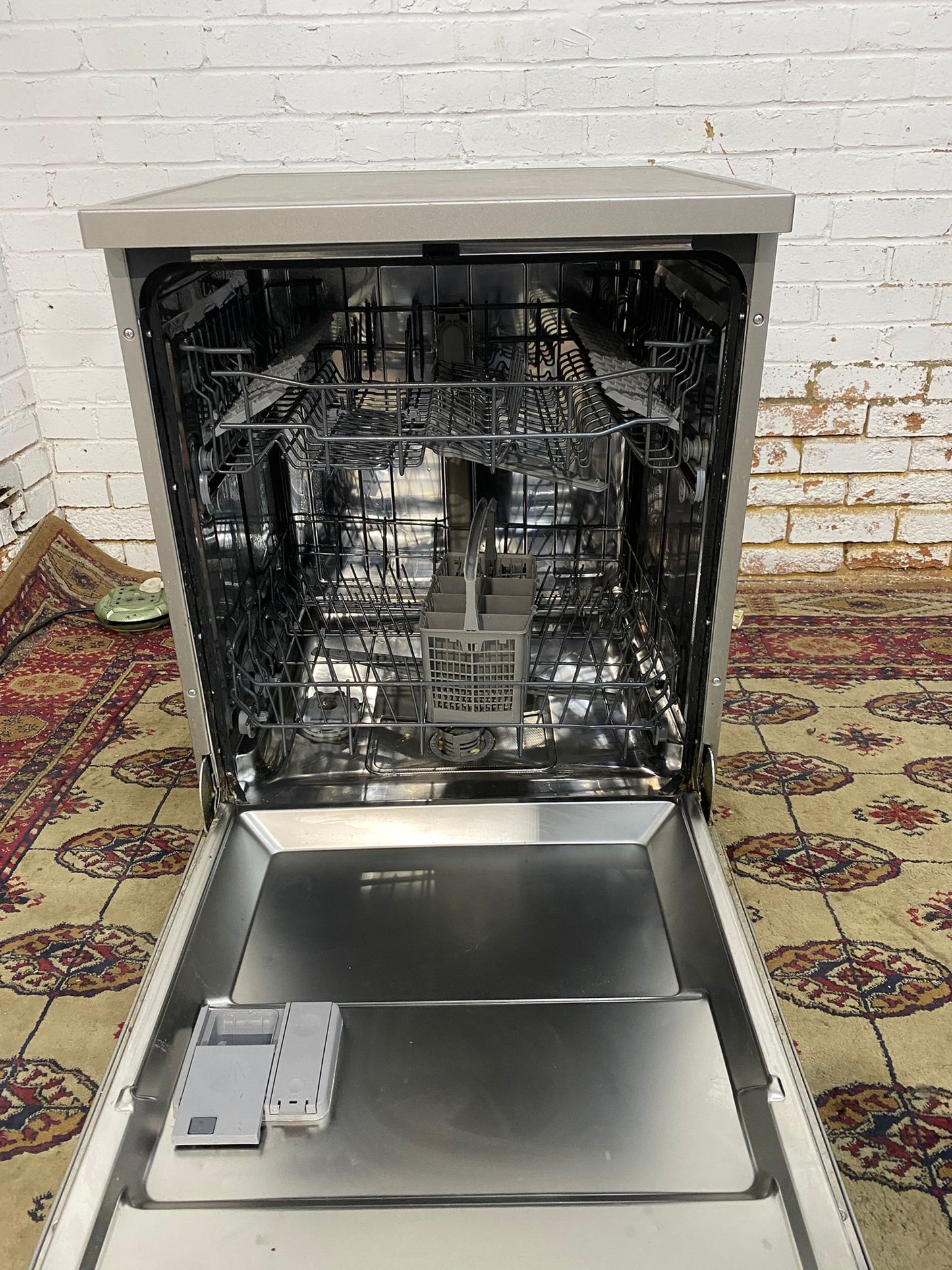 🚚TopBrand Kenwood Grey 60 CM DishWasher For Sale