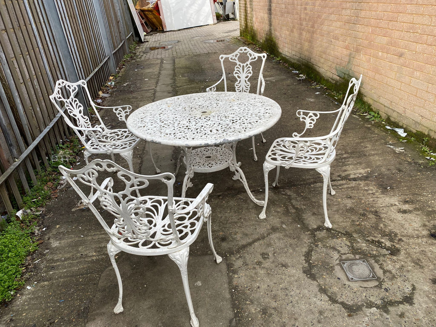 ✅🚐🚐Beautiful Garden Set Patio Large Round Table With 4 Chairs
