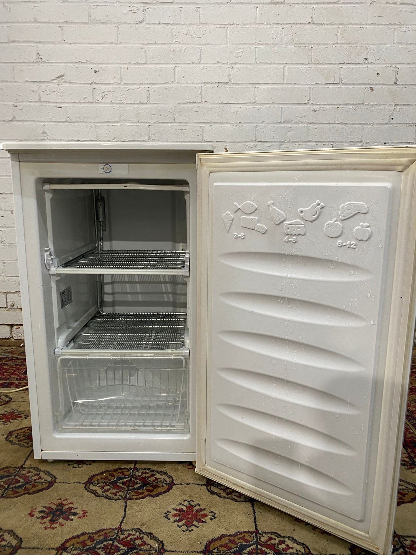 🚚Beko Under Counter Freezer For Sale