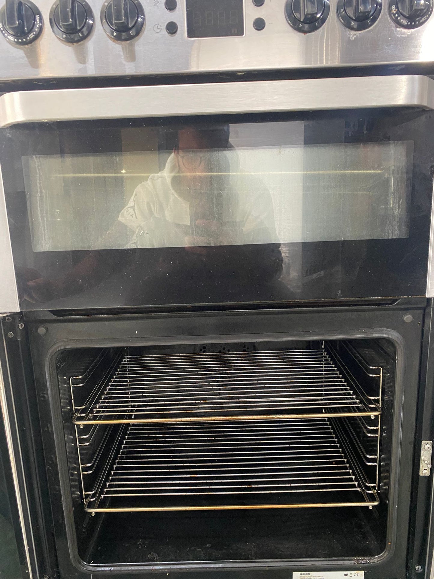 🚐🚐Beautiful Beko Stainless Steel 60CM Ceramic Electric Cooker With Oven/Grill For Sale
