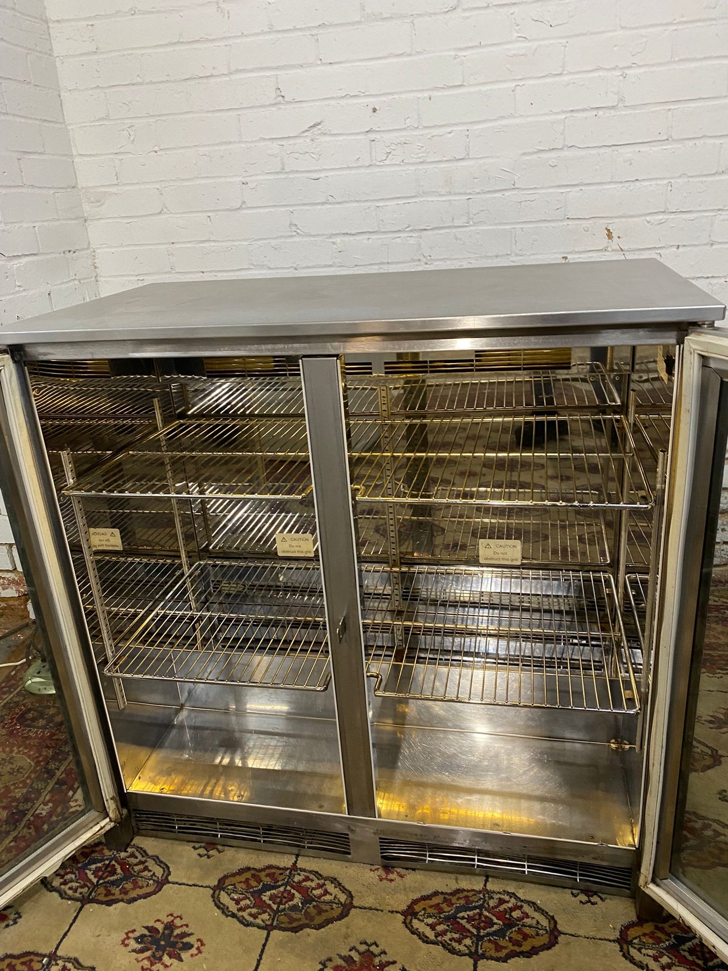 🚐🚐Beautiful 2Doors Stainless Steel Commercial Bar Drinks Fridge For Sale (video available)