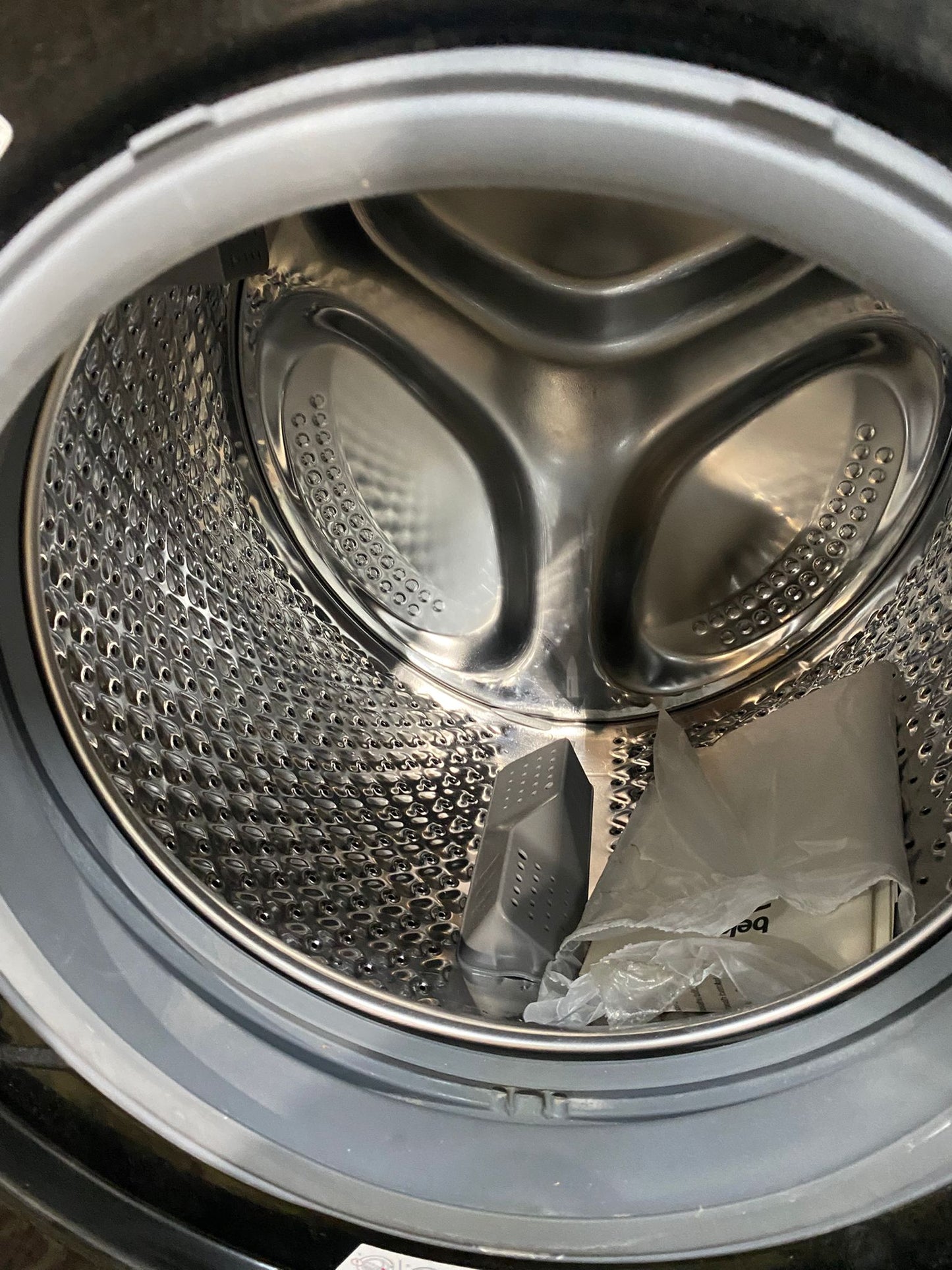 🚚Beautiful Beko Black 9KG Washing Machine For Sale