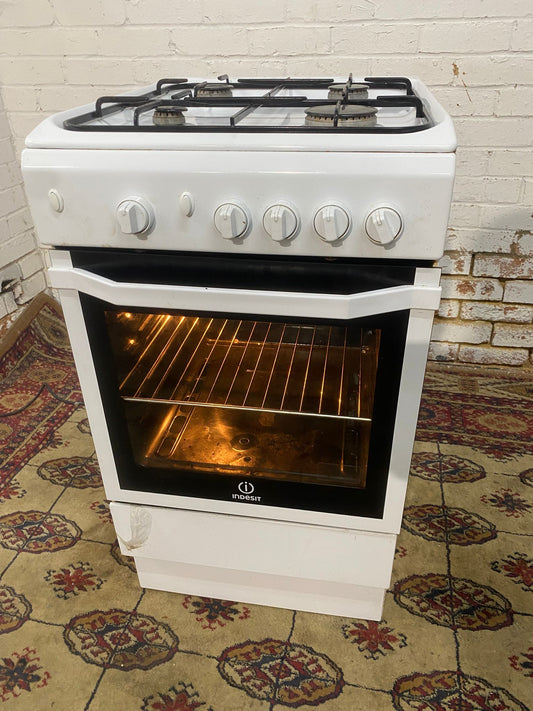 🚚Beautiful 50 CM Indesit Gas Cooker With Large Oven For Sale
