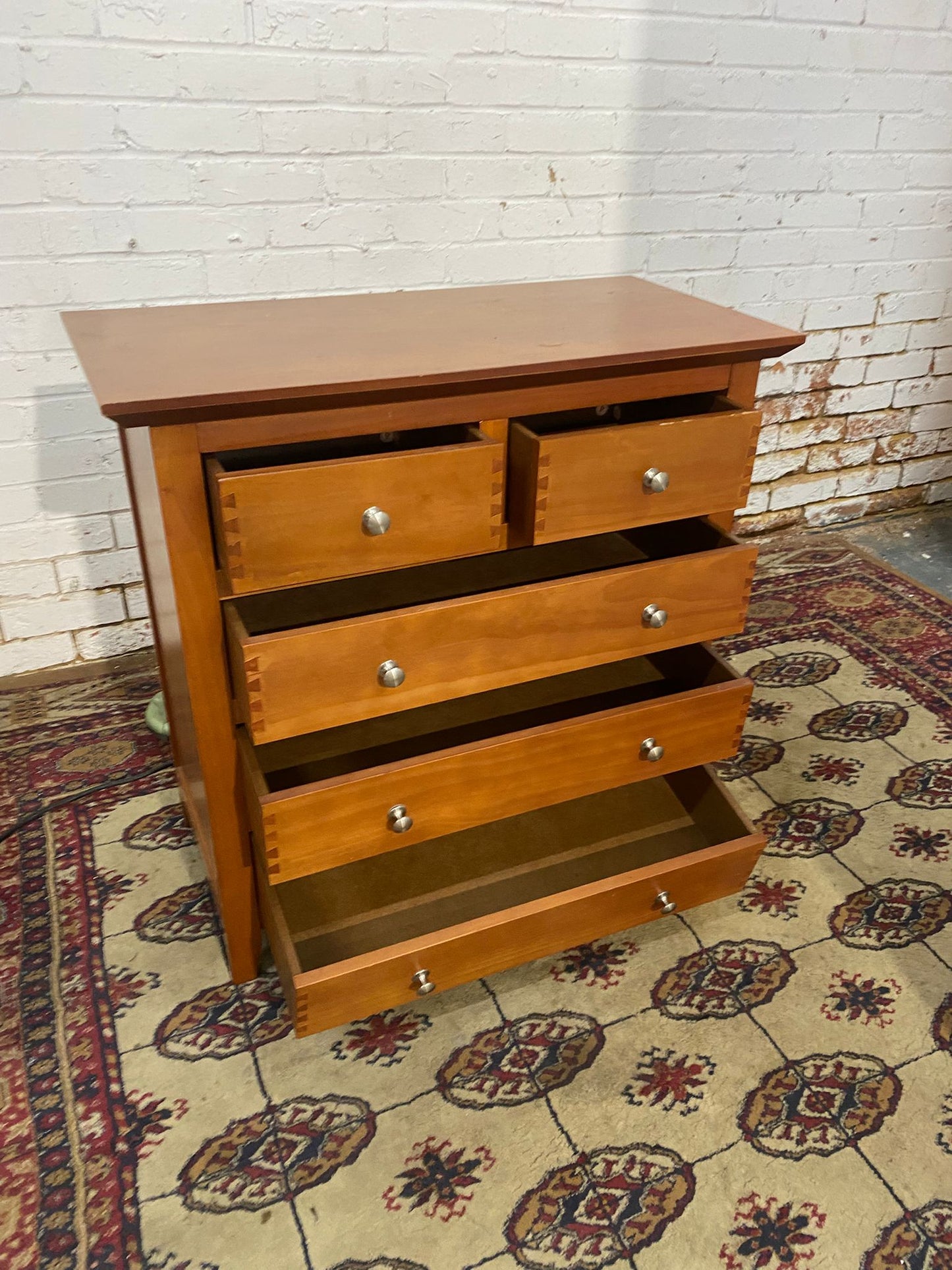 🚚Beautiful Stylish 5Drawers Assemble Chest Dresser For Sale