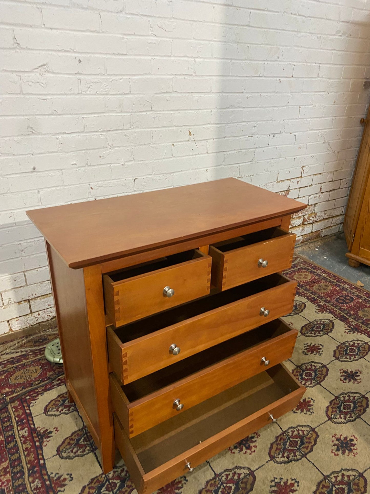 🚚Beautiful Stylish 5Drawers Assemble Chest Dresser For Sale