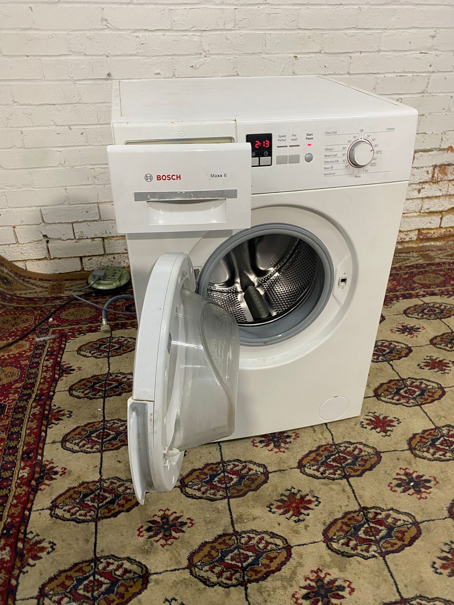 TopBrand Bosch 7KG Washing Machine For Sale