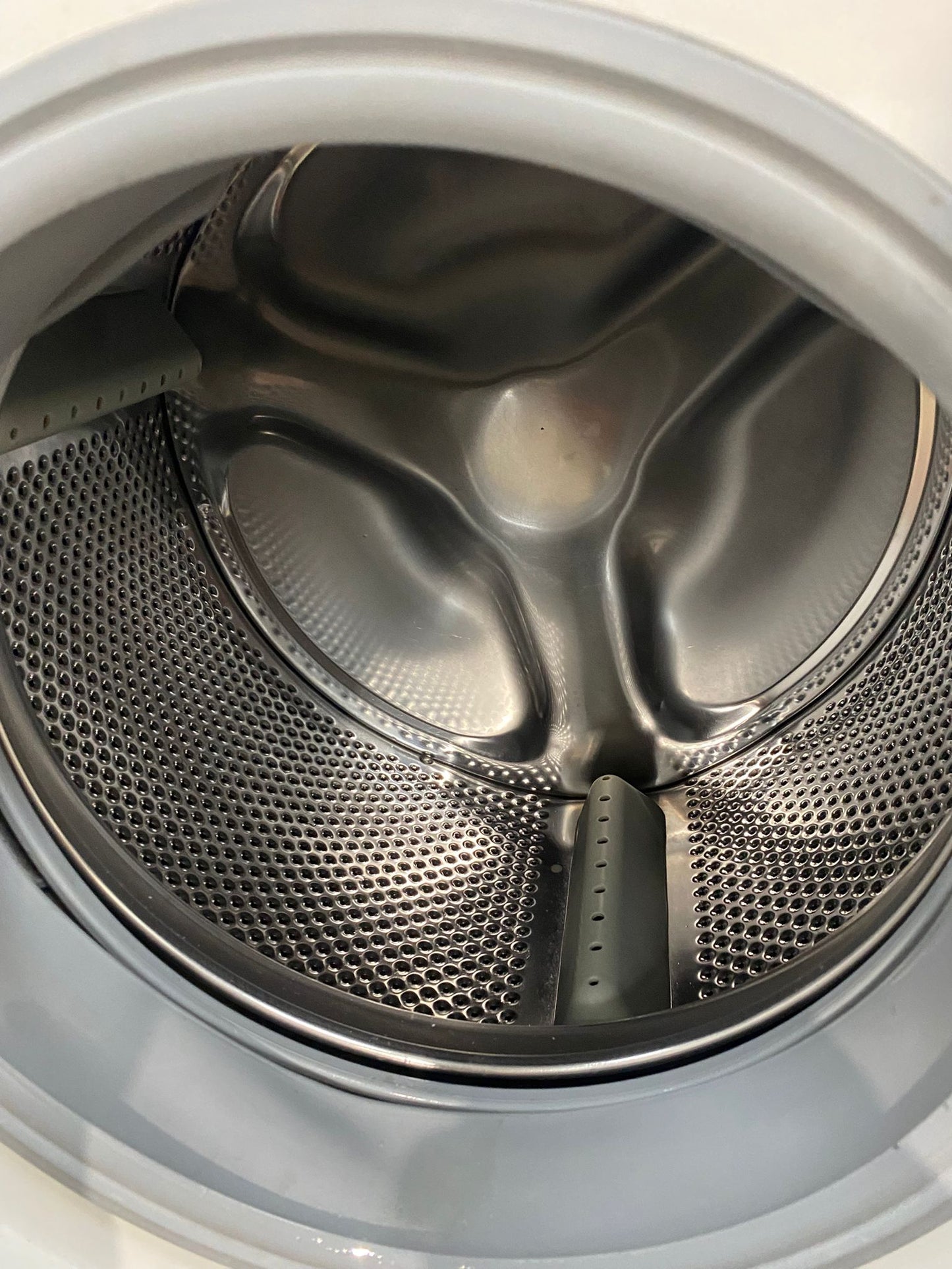 TopBrand Bosch 7KG Washing Machine For Sale