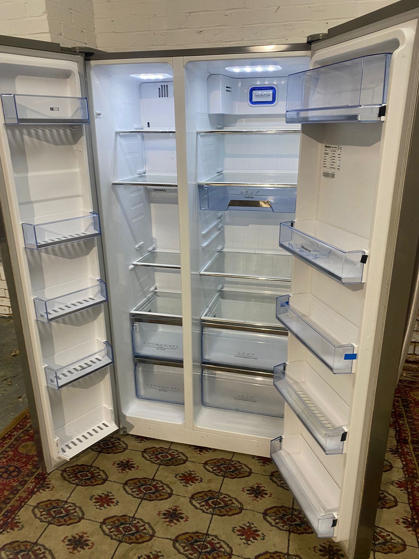 🚚Beautiful Hisense NonPlumb American Fridge Freezer