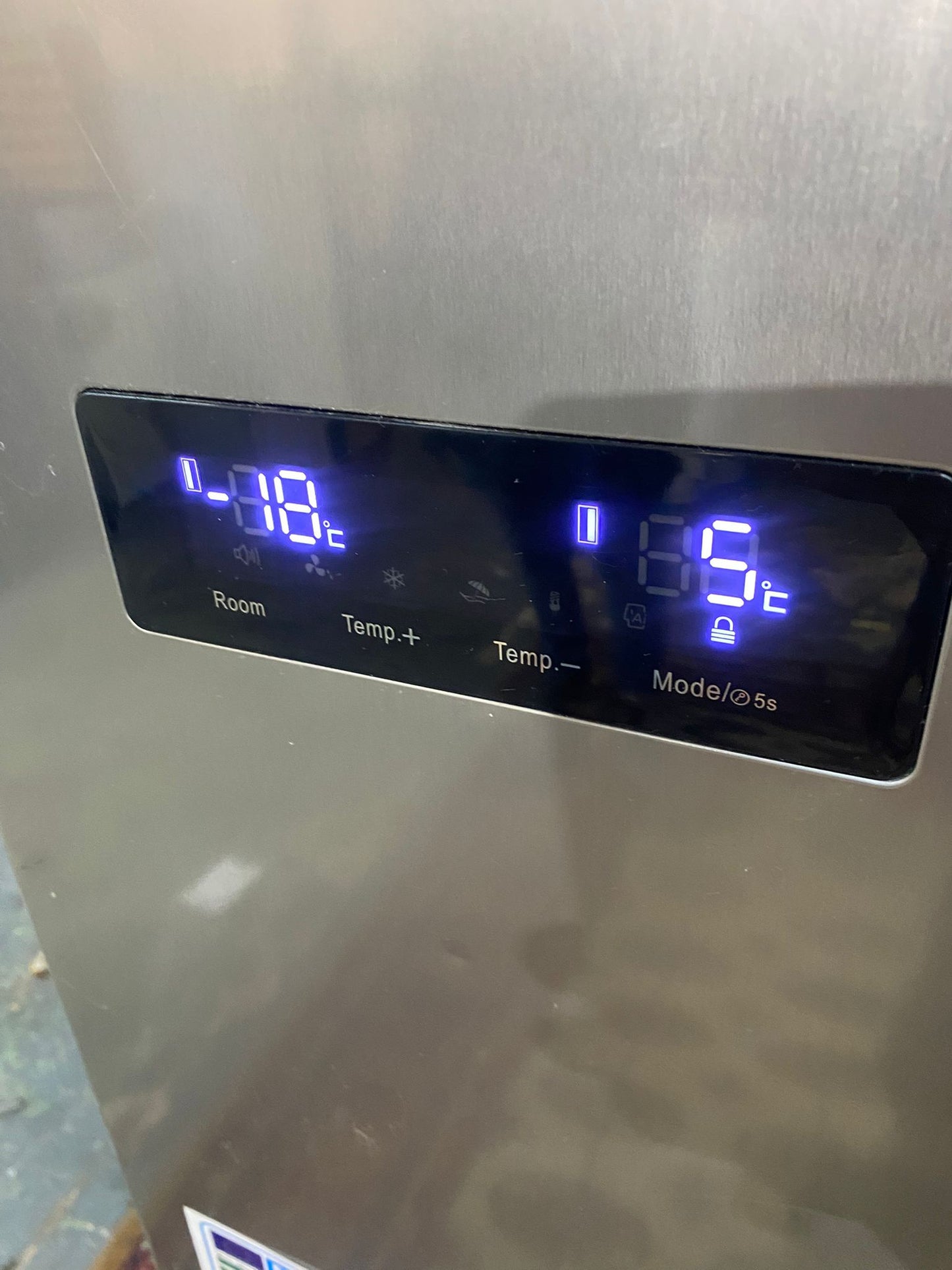 🚚Beautiful Hisense NonPlumb American Fridge Freezer