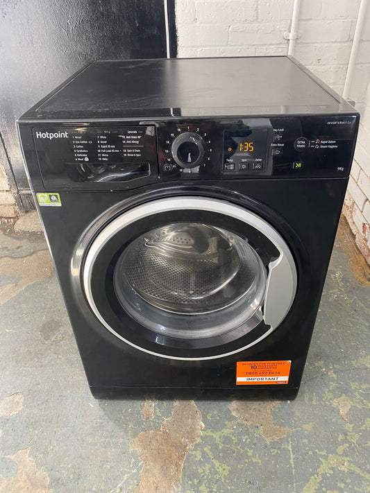 Beautiful Hotpoint Black 9KG Washing Machine