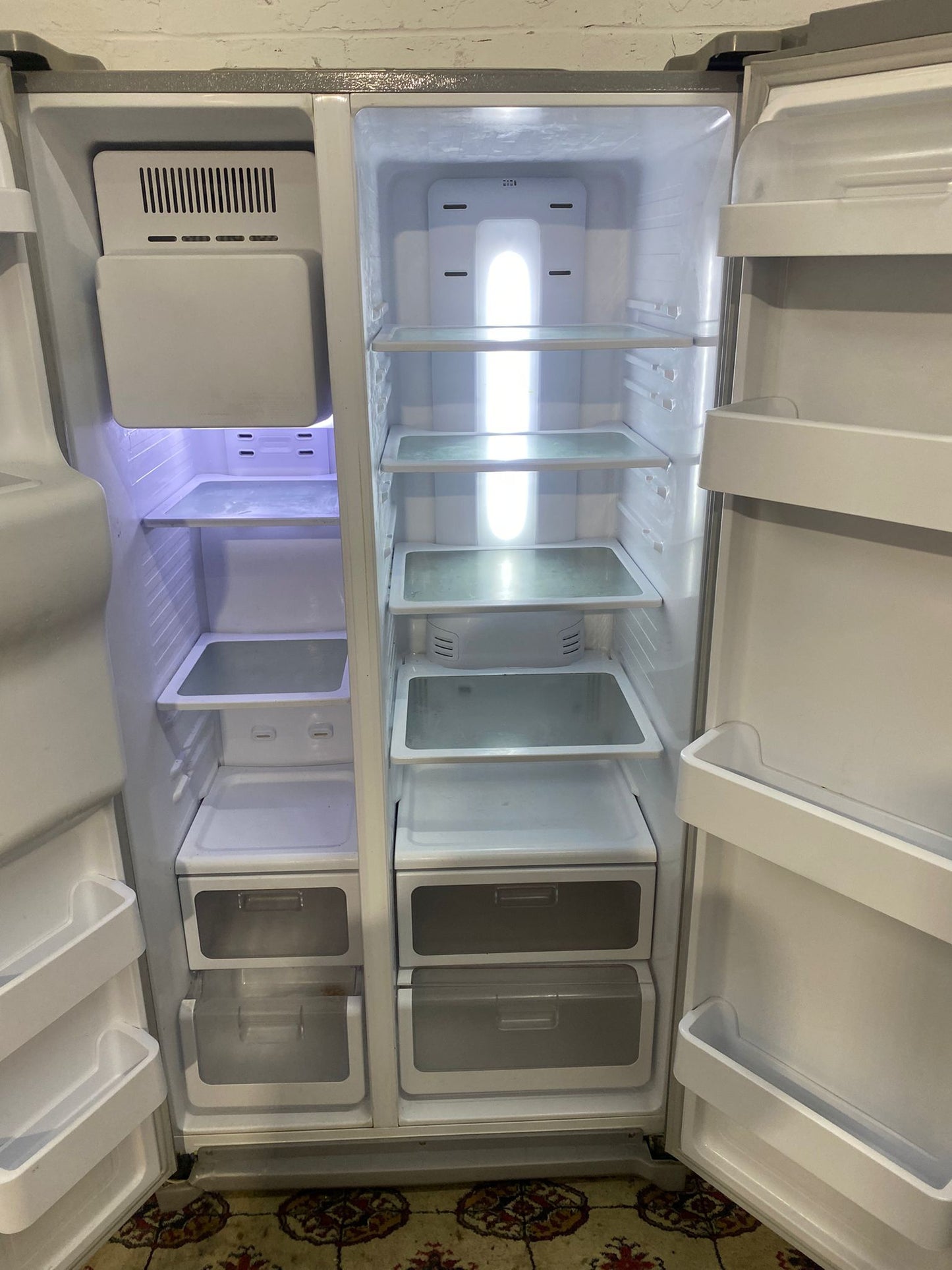 🚚Beautiful Samsung Stainless Steel Double Door 90CM Wide Frost Free Plumb In American Fridge Freezer For Sale