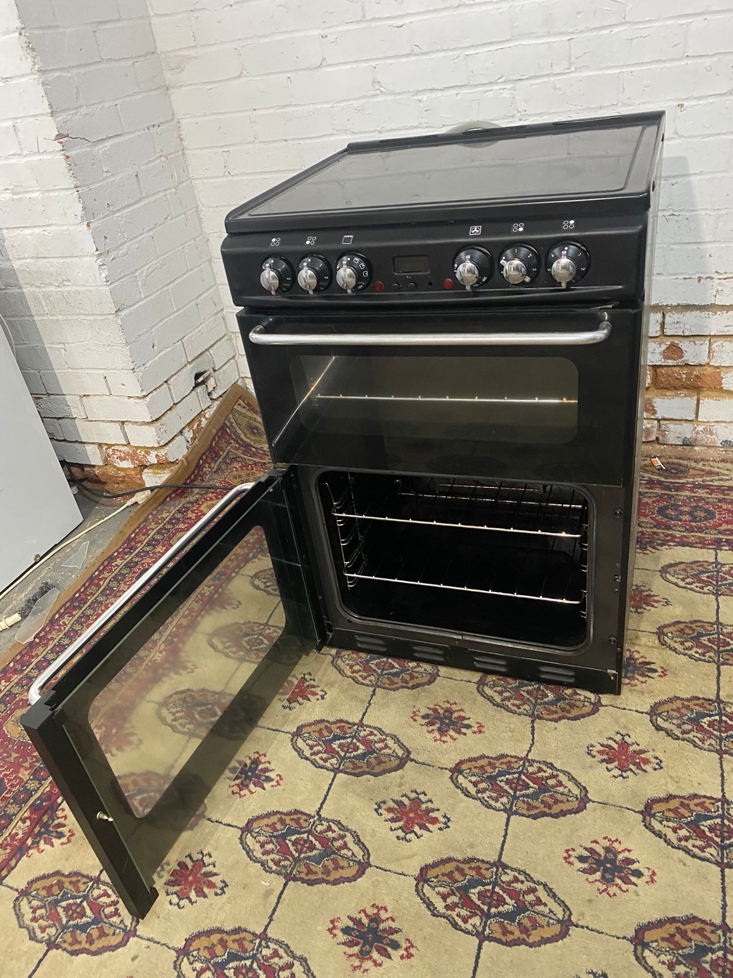 🚚Beautiful NewHome Black 60CM Electric Ceramic Cooker With Oven/Grill For Sale