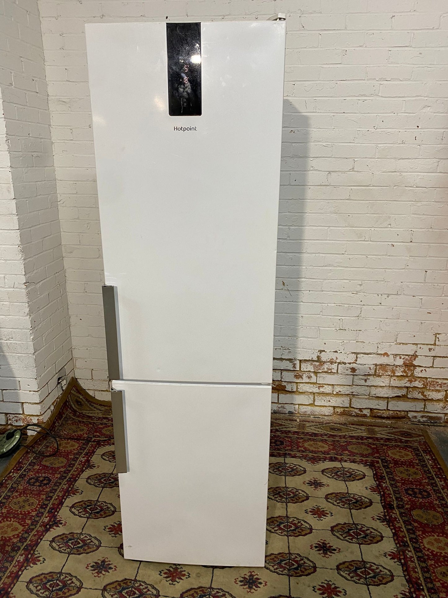 🚚Tall 2M Hotpoint White Frost Free 50/50 Fridge Freezer For Sale