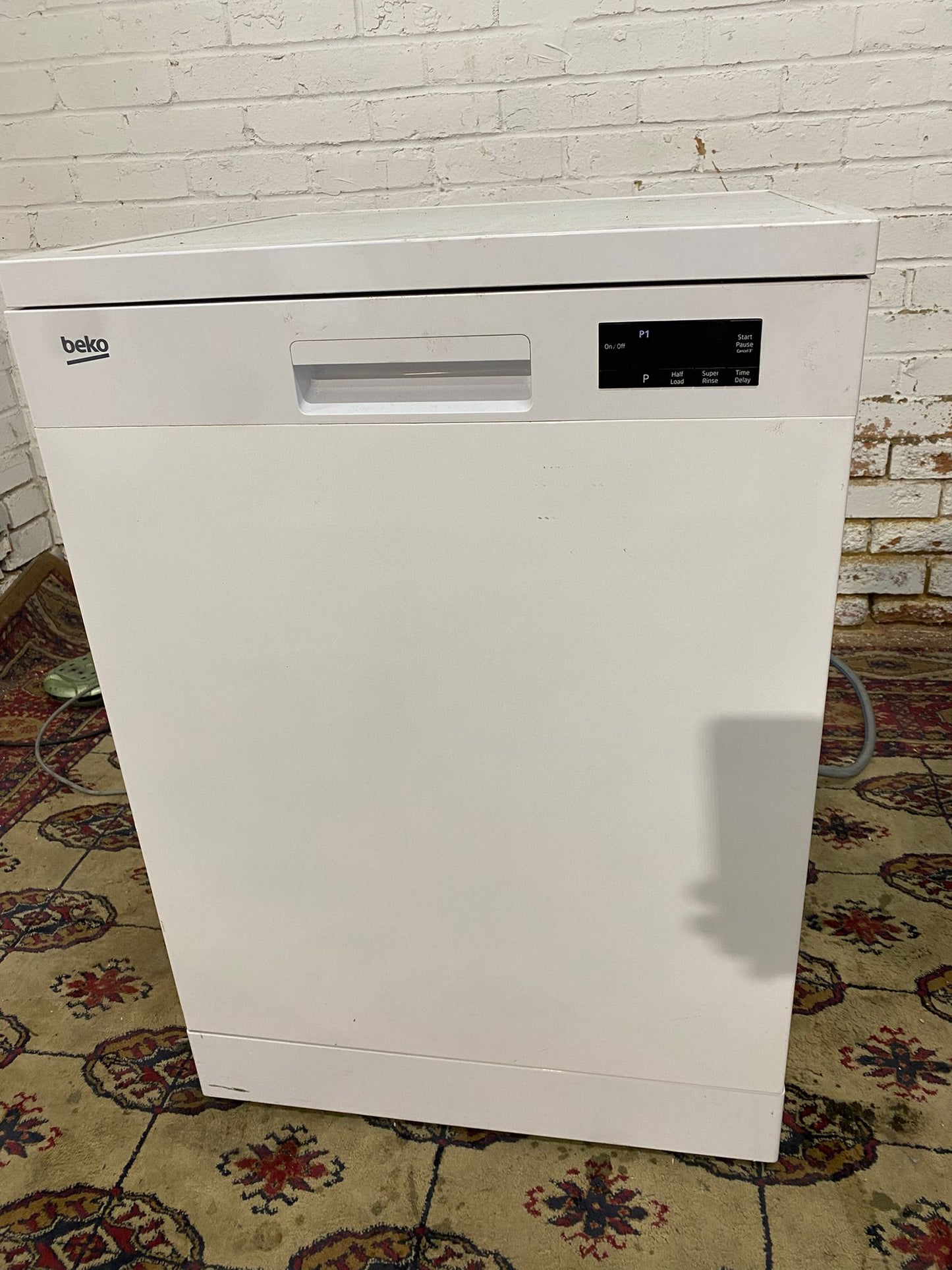 🚚Beautiful Beko 60CM DishWasher For Sale