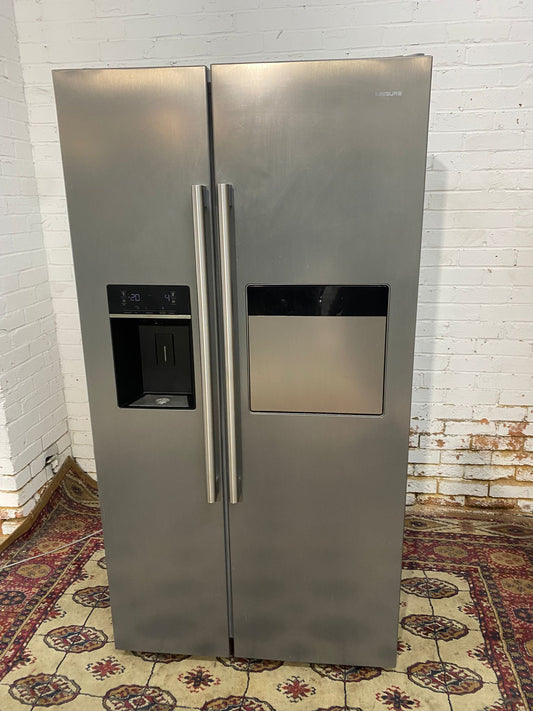 🚚Beautiful Top Brand Leisure  Triple Door 90CM Wide American Fridge Freezer With Icemaker