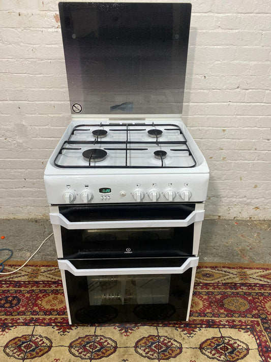 🚐🚐White Indesit 60 CM Gas Cooker With Dual Oven/ Grill For Sale