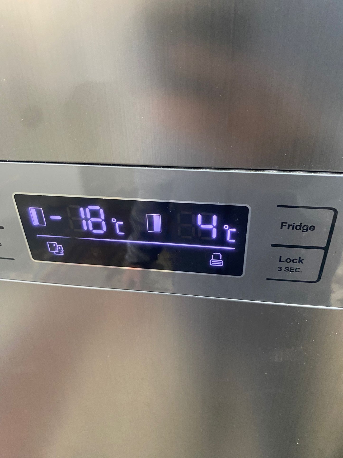 🚐Beautiful Kenwood Grey Latest Model Double Door American Non Plumb Fridge Freezer For Sale