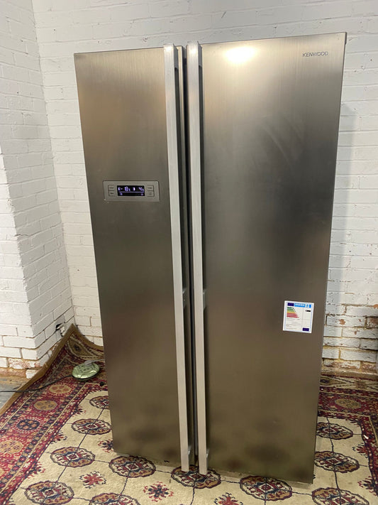 🚐Beautiful Kenwood Grey Latest Model Double Door American Non Plumb Fridge Freezer For Sale