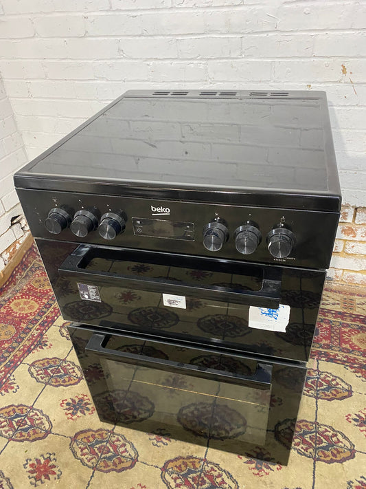 🚐🚐Beautiful Beko Black 60CM Ceramic Electric Cooker With Oven/Grill For Sale
