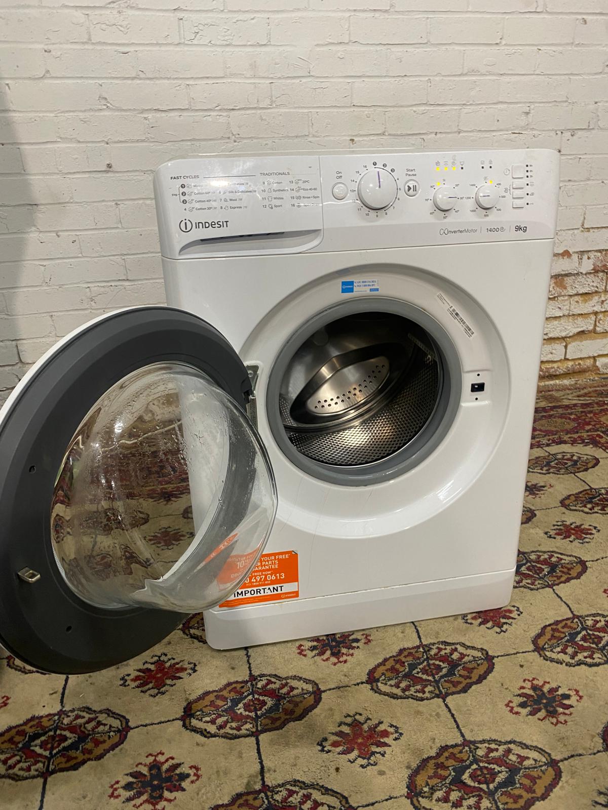 FREE DELIVERY Indesit 9KG Latest Model Washing Machine For Sale