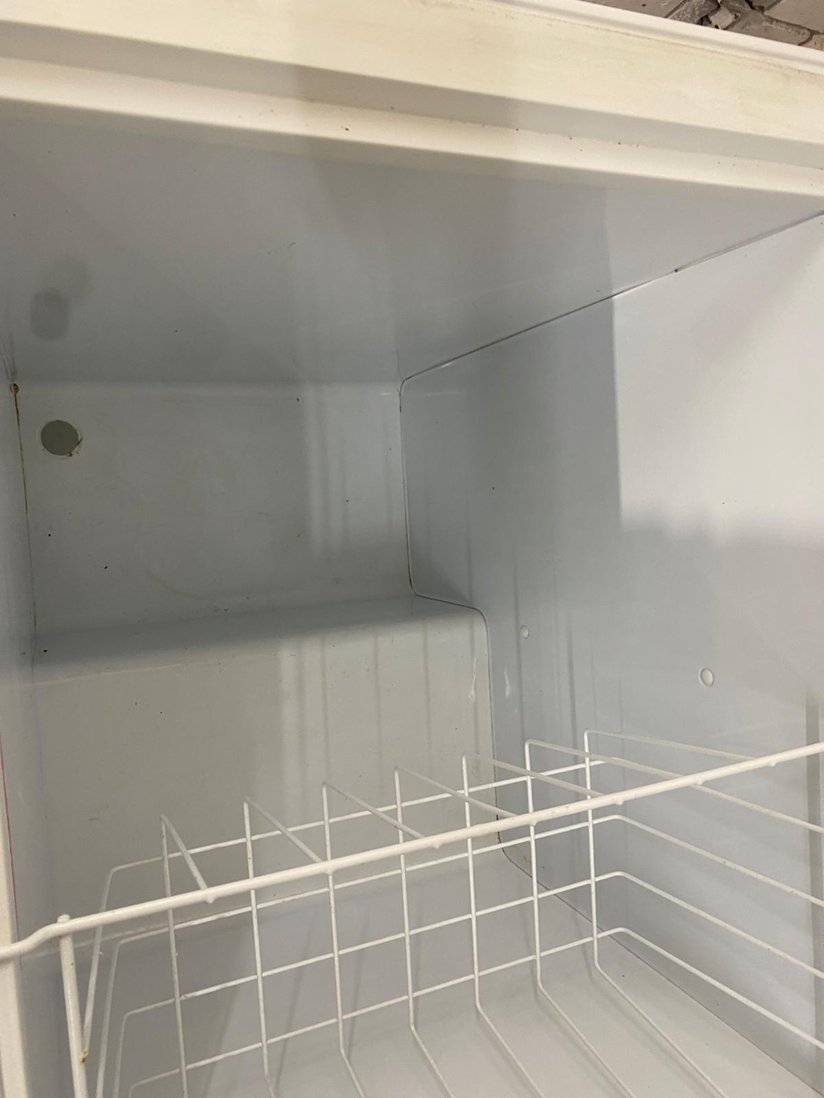 🚚Beautiful Medium Chest Freezer Frost Free Technology For Sale