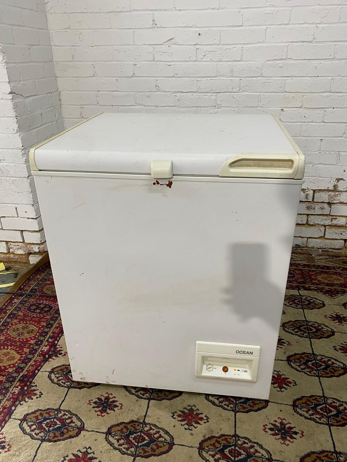 🚚Beautiful Medium Chest Freezer Frost Free Technology For Sale