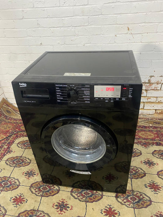 Beautiful Beko Black 7KG Washing Machine