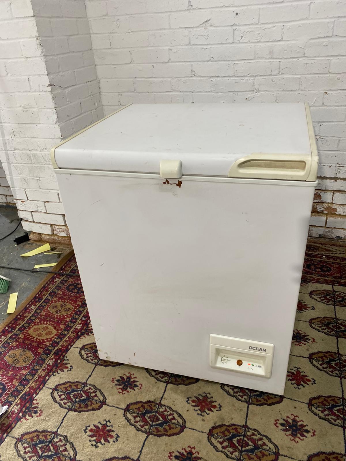 🚚Beautiful Medium Chest Freezer Frost Free Technology For Sale