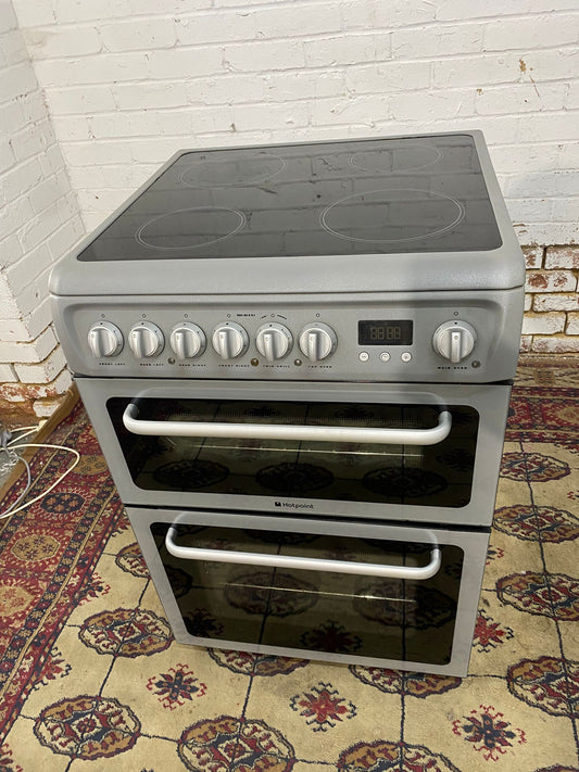 🚐🚐Beautiful HotPoint Grey 60CM Ceramic Electric Cooker With Oven/Grill For Sale