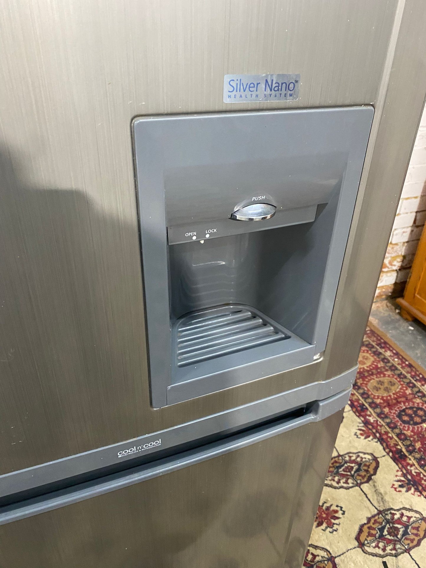 Beautiful Samsung 190 CM Tall Fridge Freezer With Water Dispenser For Sale