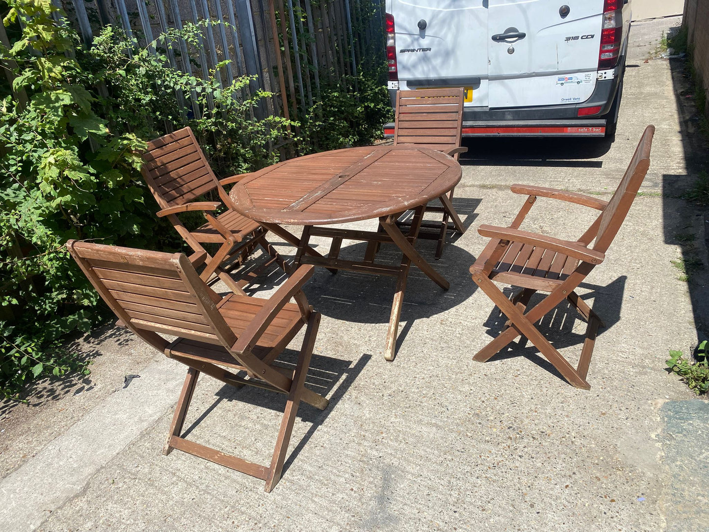 🚚Wooden Teak Round Wooden Table With 4 Chairs