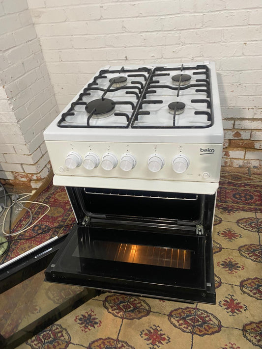 🚚Beautiful 50CM Beko White Gas Cooker With Oven/Grill For Sale