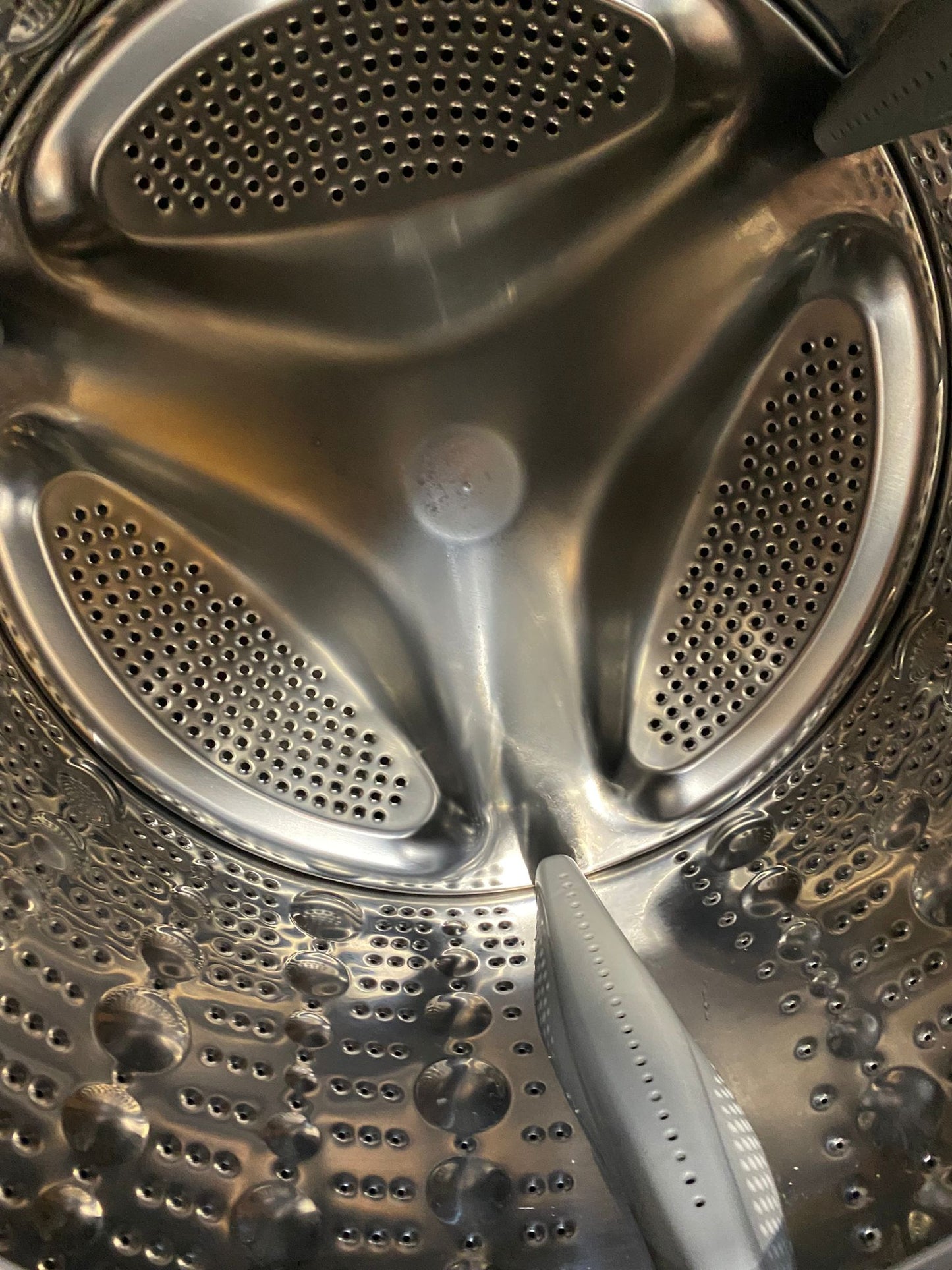 TopBrand LG 8/4 Direct Drive Washer Dryer For Sale