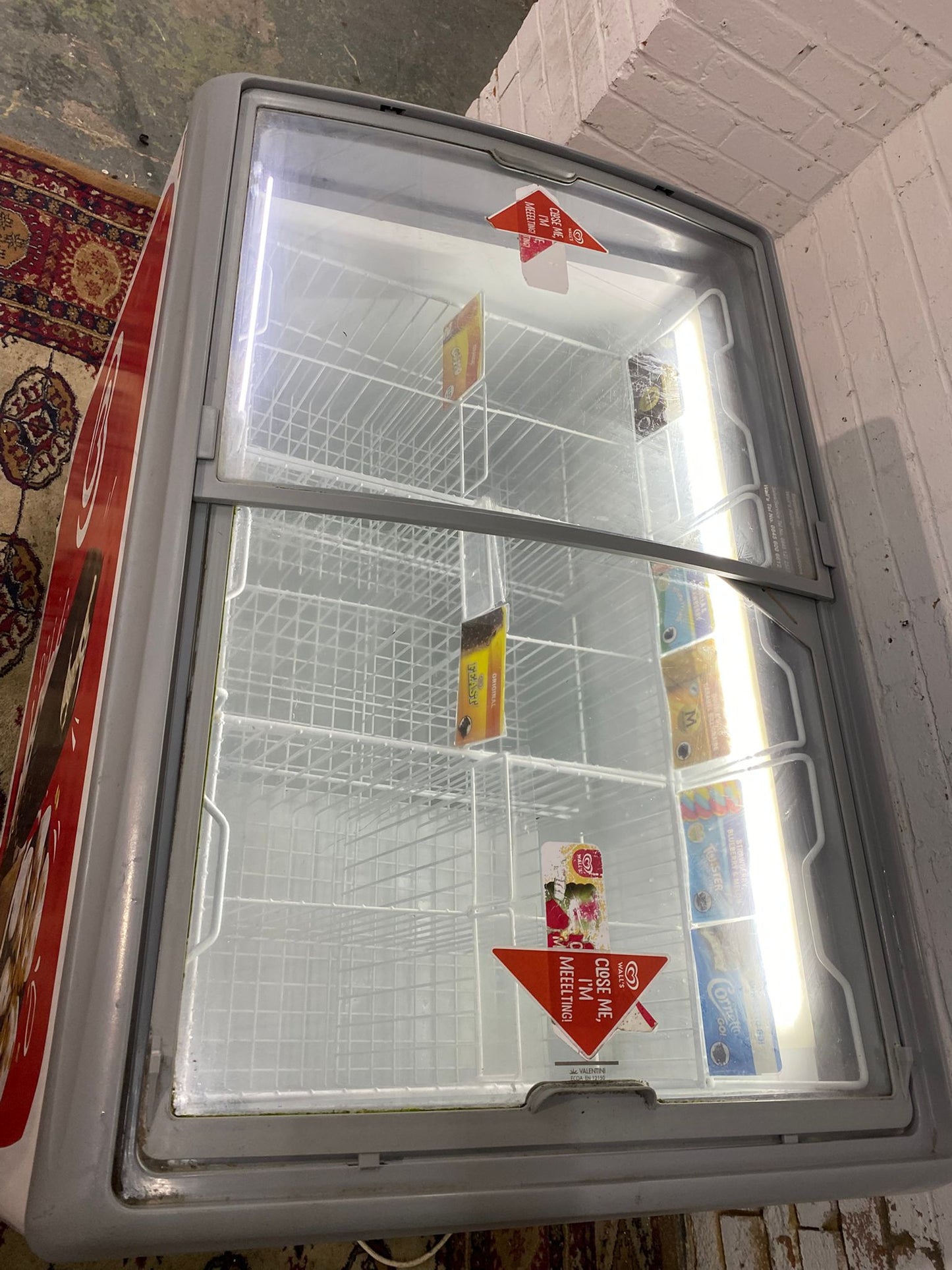 🚚Walls Commercial IceCream Display Freezer Frost Free For Sale