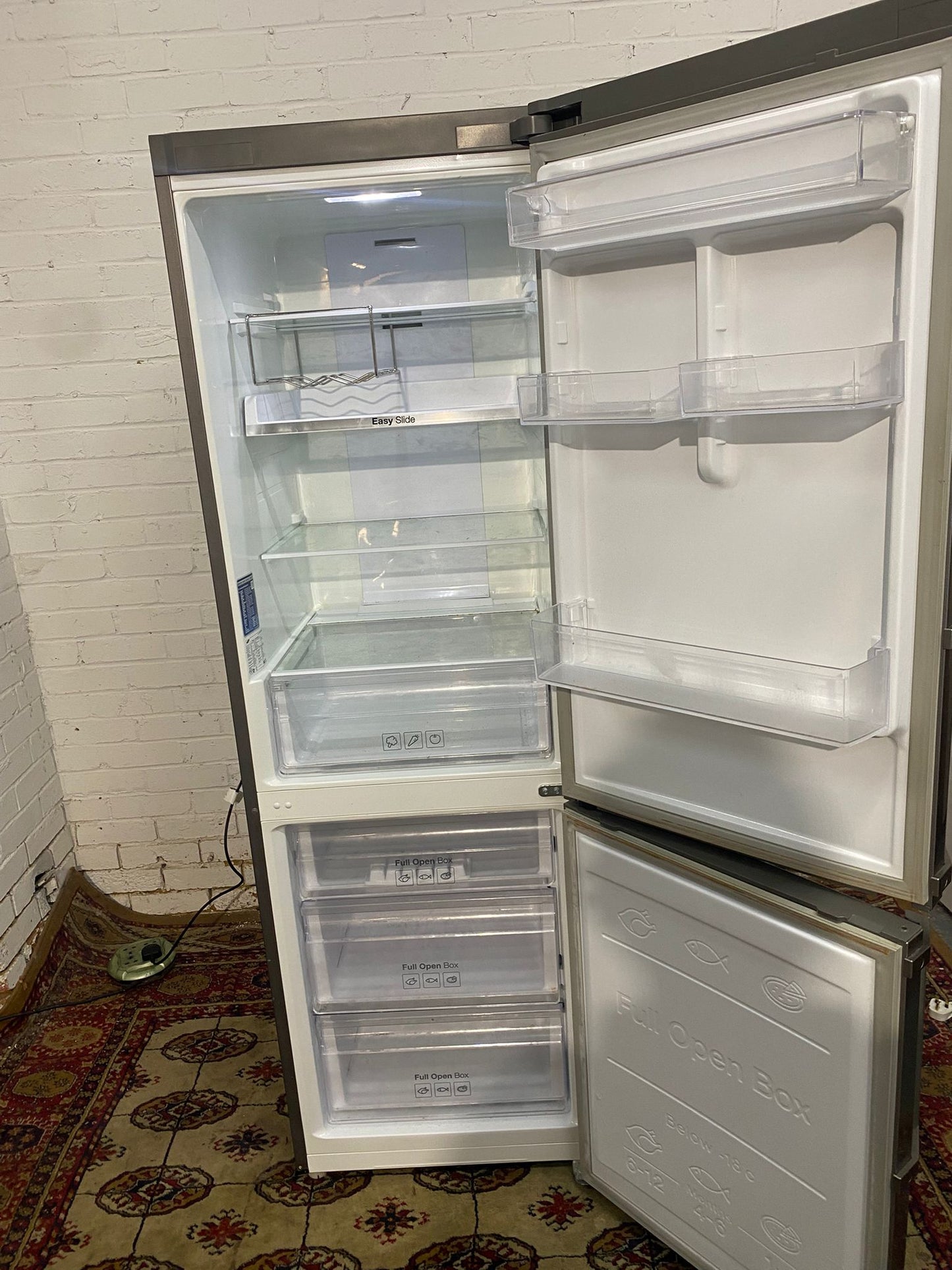 Beautiful Samsung Fridge Freezer For Sale