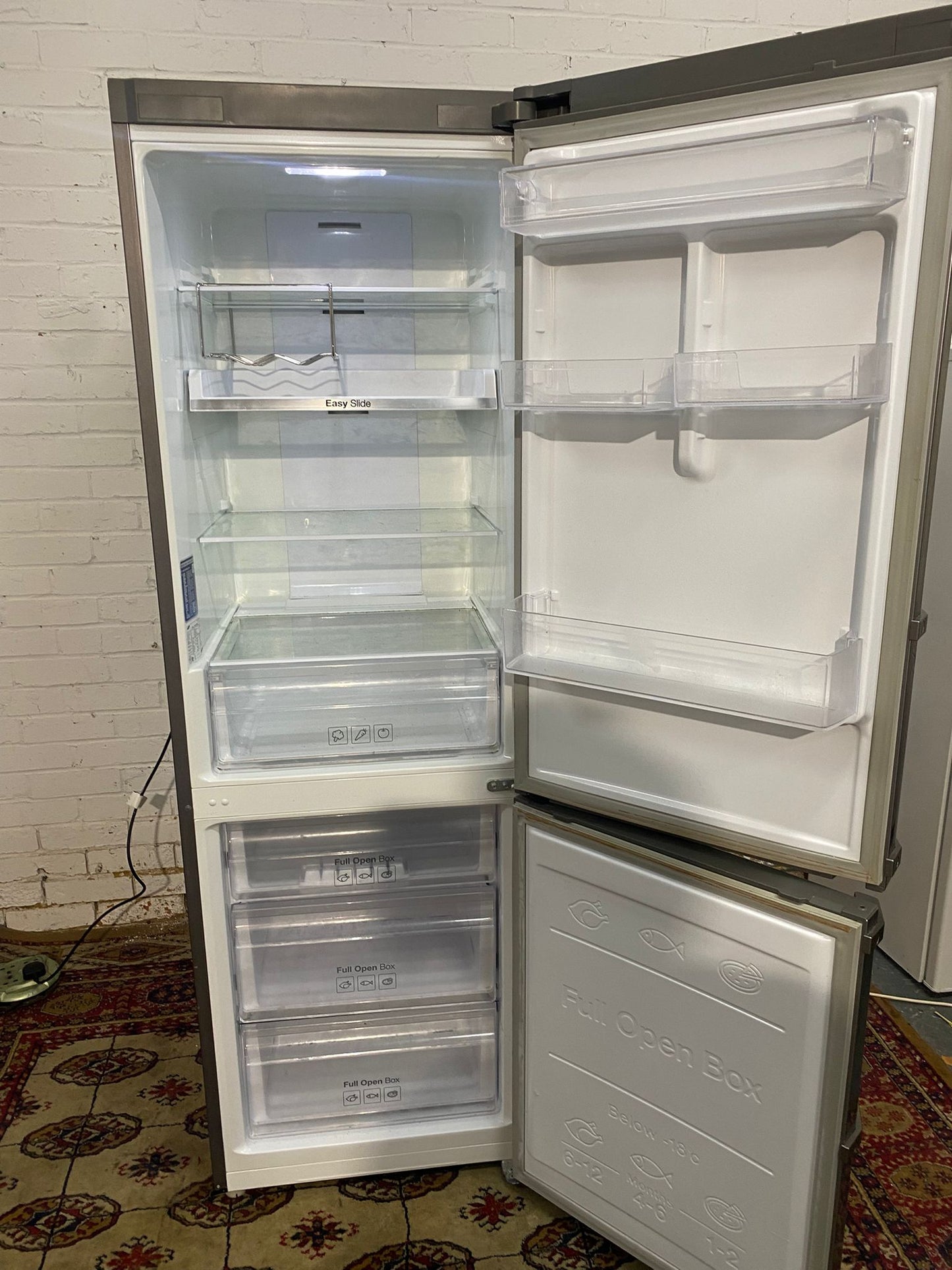 Beautiful Samsung Fridge Freezer For Sale