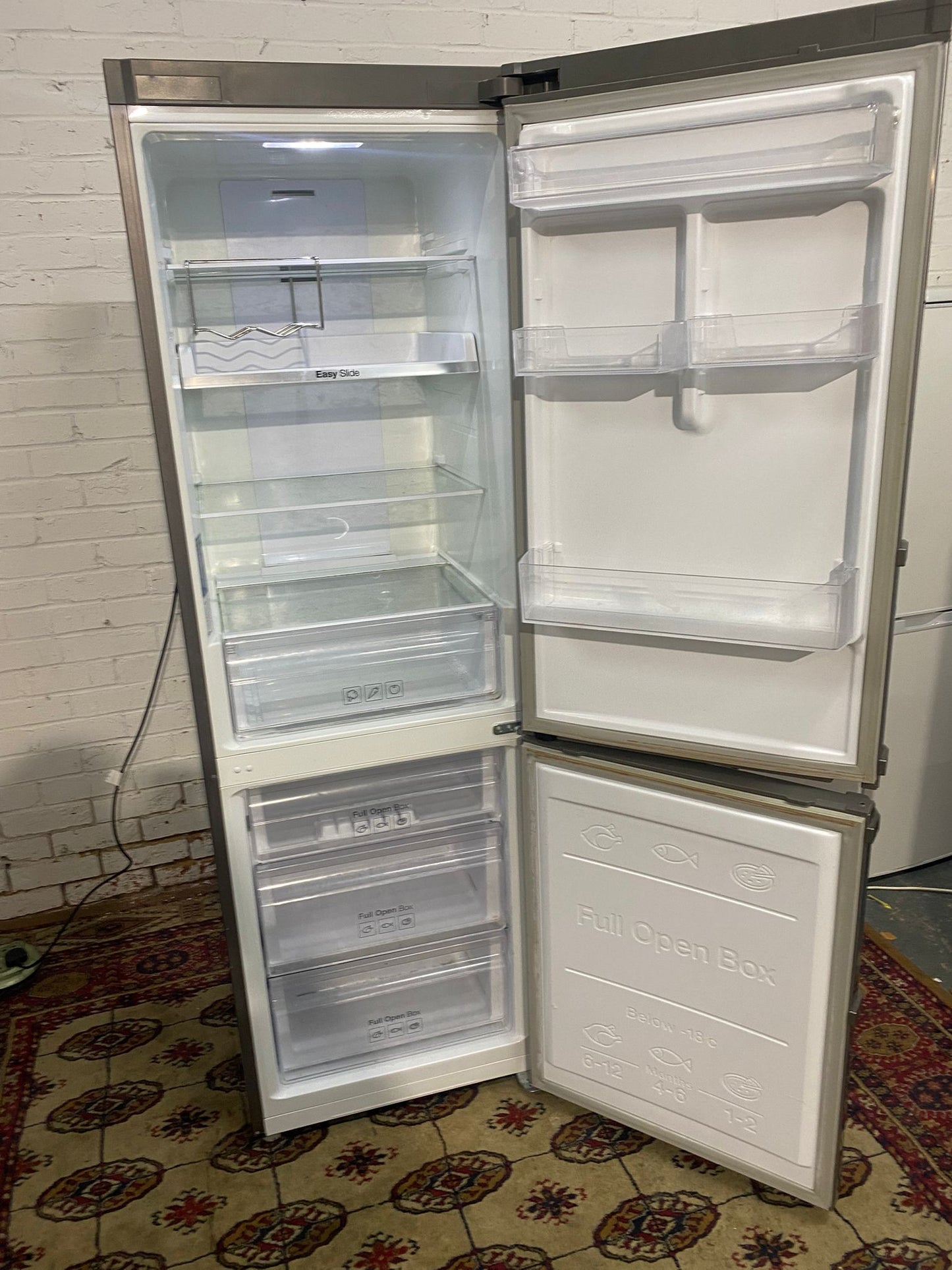 Beautiful Samsung Fridge Freezer For Sale