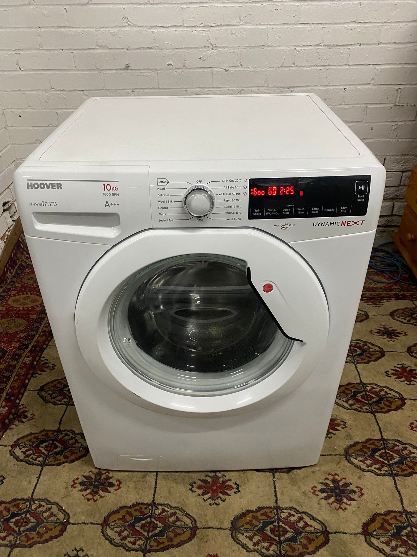 🚚Beautiful Hoover 10KG White Washing machine For Sale
